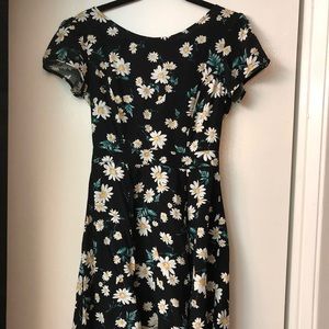 Daisy print skater dress